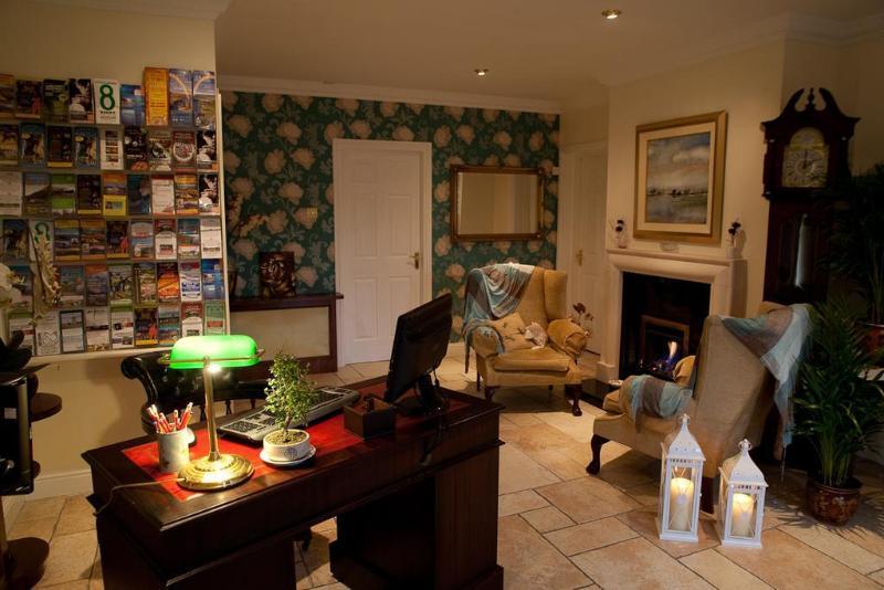 Bed and Breakfast Amber Heights Galway Esterno foto