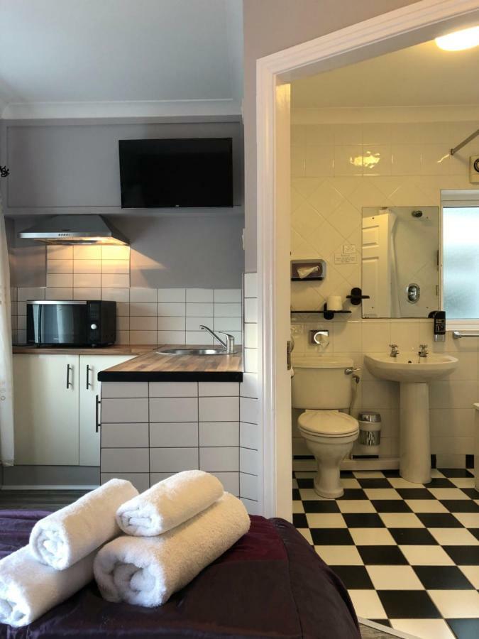 Bed and Breakfast Amber Heights Galway Esterno foto