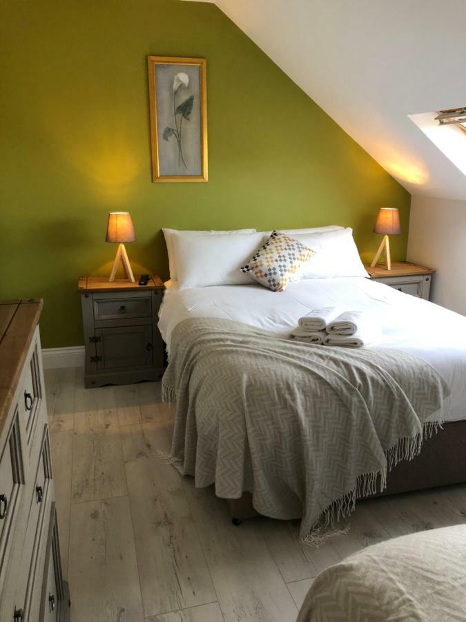 Bed and Breakfast Amber Heights Galway Esterno foto