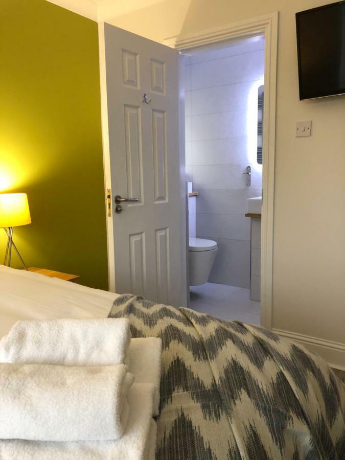 Bed and Breakfast Amber Heights Galway Esterno foto