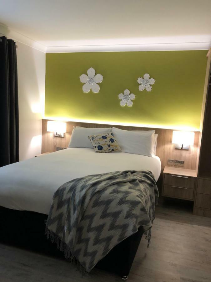 Bed and Breakfast Amber Heights Galway Esterno foto