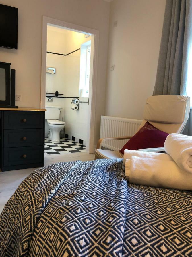 Bed and Breakfast Amber Heights Galway Esterno foto
